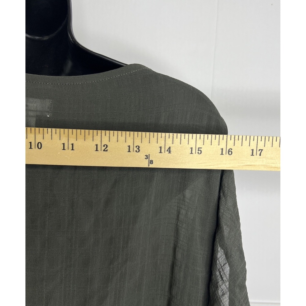14th & Union Womens Charcoal Gray Checkered Blouse Size Small~Split Shoulder NWT - Picture 6 of 9